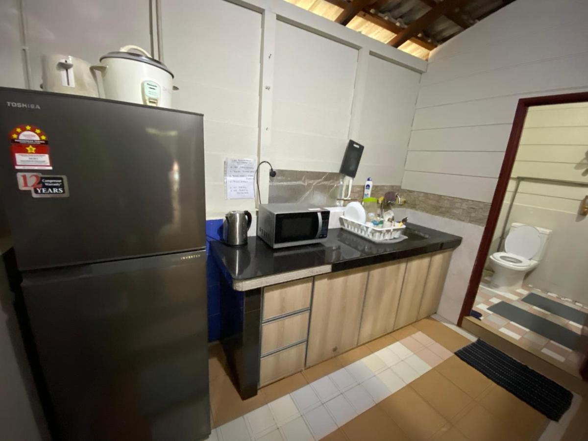 Rustic Chalet - Dahlia N Mawar At Sedim Vista كوليم المظهر الخارجي الصورة